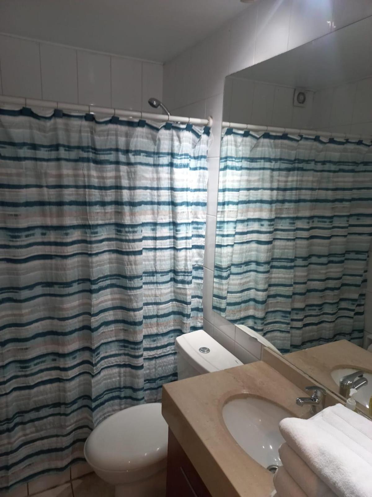 Apart Hotel Agustinas Plaza Сантяго Екстериор снимка